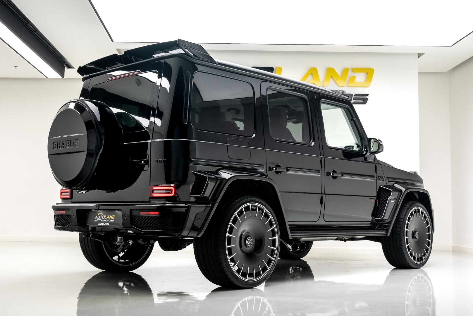 2025 MERCEDES-BENZ BRABUS G800. ORIGINAL BRABUS WITH CERTIFICATE